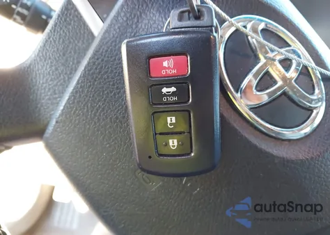 2013 Toyota Camry Xle z USA, uszkodzony, nr VIN 4T4BF1FK4DR285999